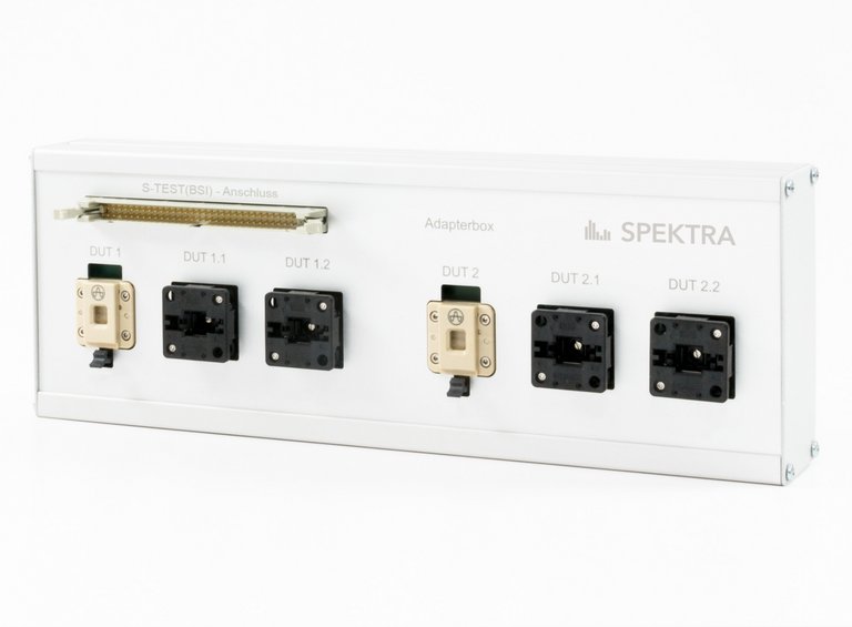 Sensorspezifische Adapterbox