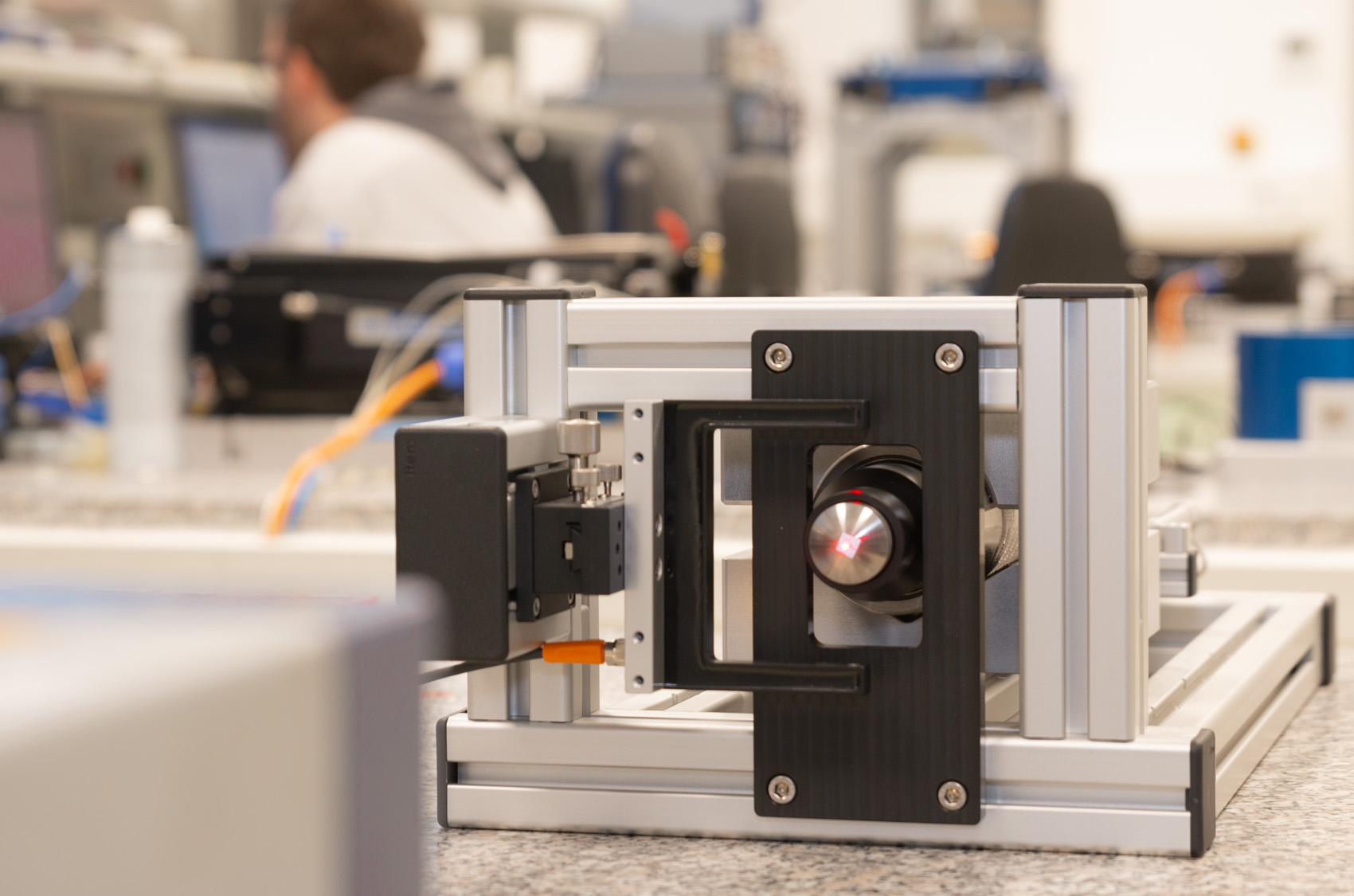 Calibration Service Impact of an Test Hammer